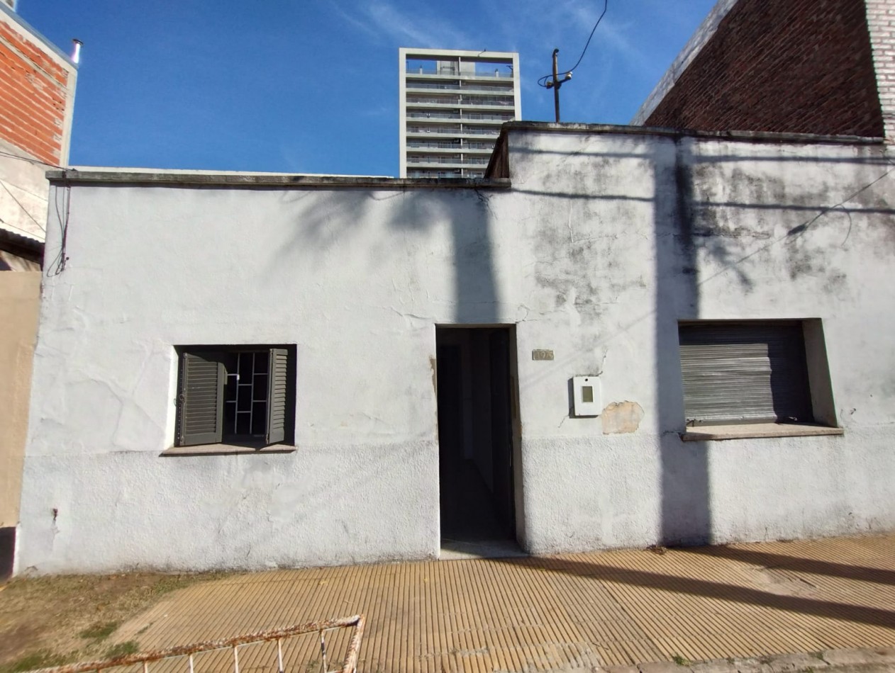 Se Vende Casa a Modernizar 