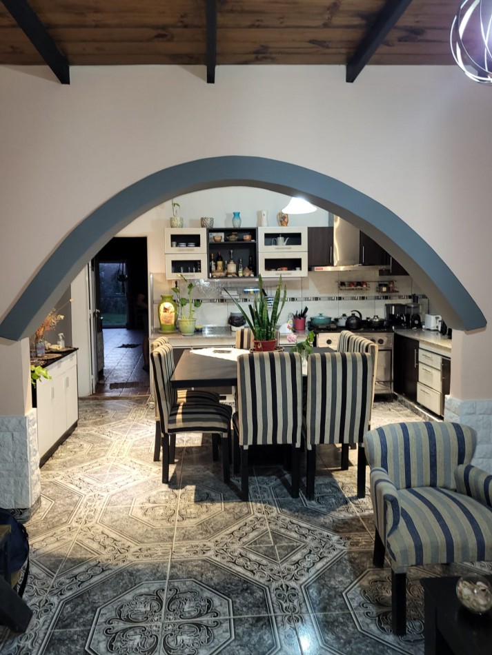 Excelente casa a la venta