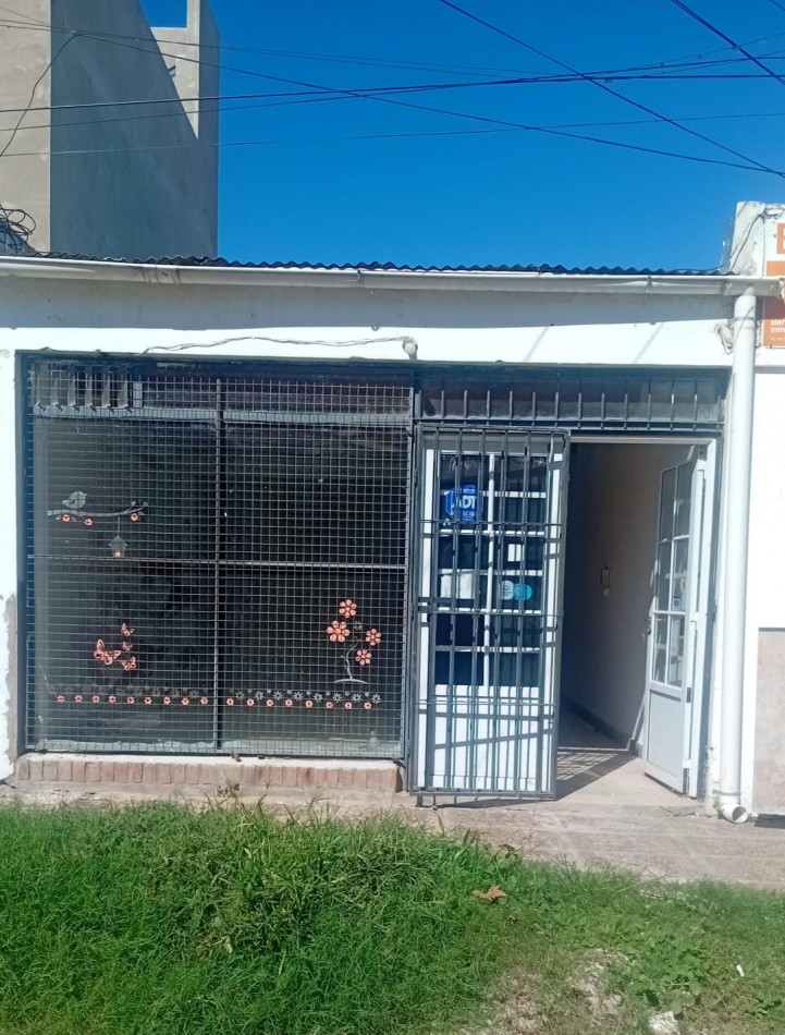 OPORTUNIDAD LOCALES COMERCIALES Y TERRENO