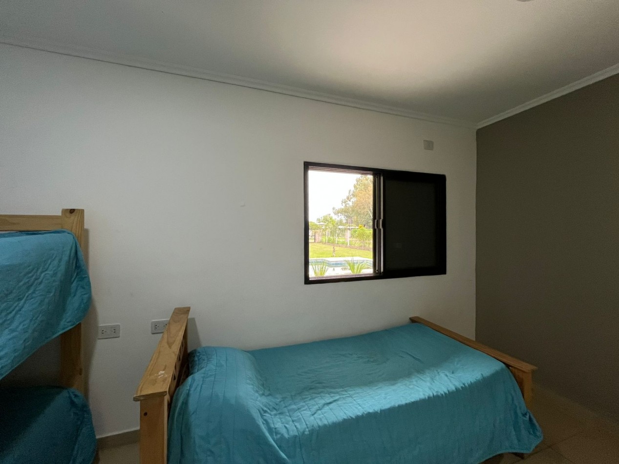 CASA QUINTA EN ARROYO LEYES EXCELENTE UBICACION Y ESTADO !! INVERSORES O PRIMERA VIVIENDA !!