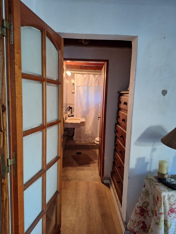 CASA QUINTA EN ARROYO LEYES EXCELENTE UBICACION Y ESTADO !! INVERSORES O PRIMERA VIVIENDA !!