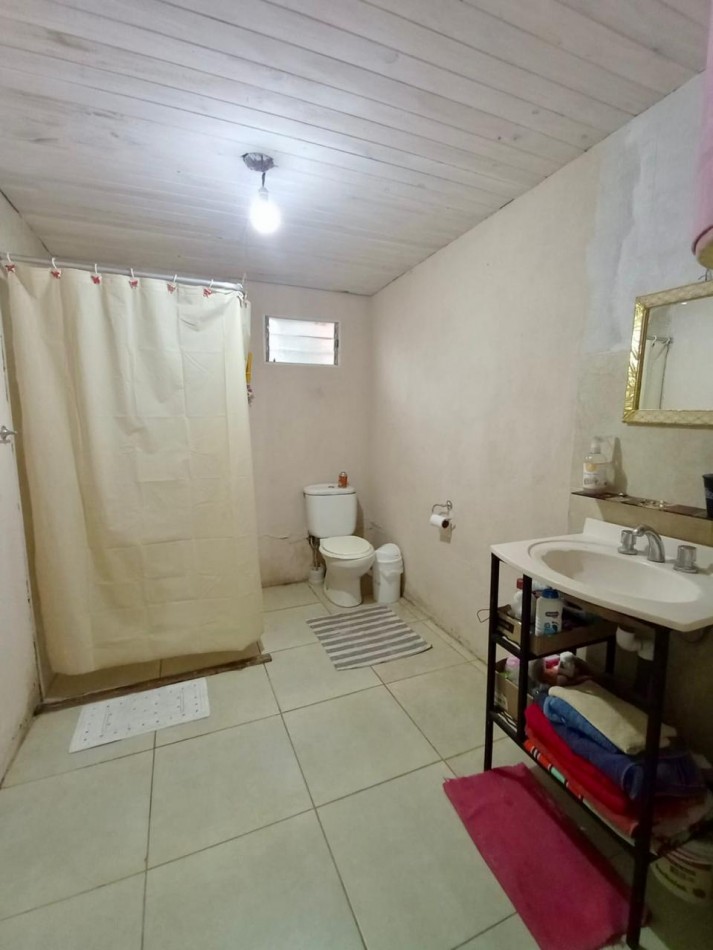 CASA QUINTA TIPO QUINCHO CON MUCHO VERDE Y PISCINA !! IMPERDIBLE !!