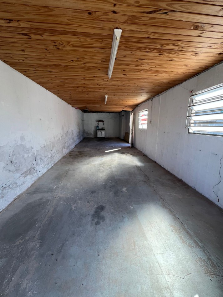 GRAN VIVIENDA EN ESQUINA - SAN JERONIMO NORTE