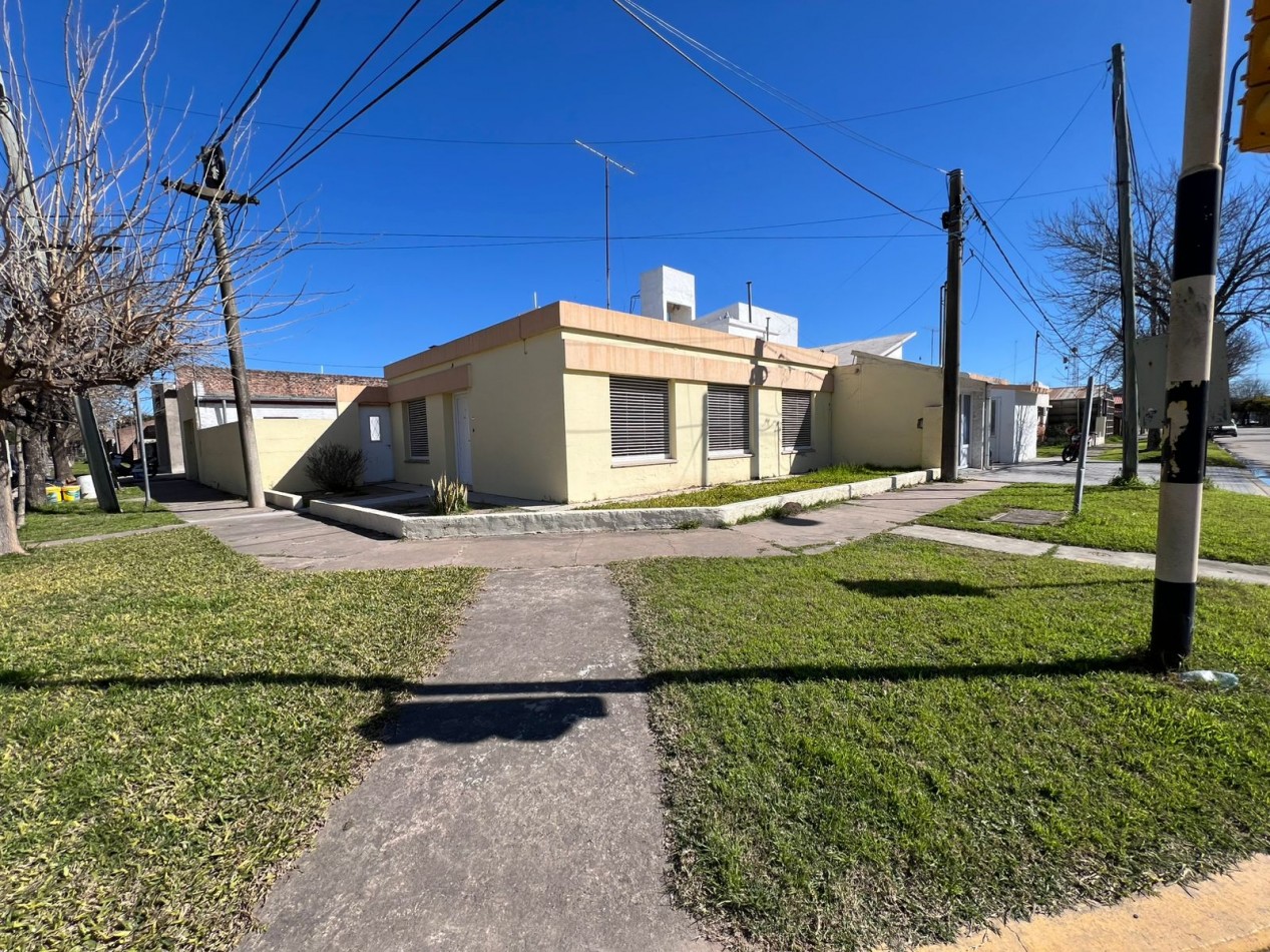 GRAN VIVIENDA EN ESQUINA - SAN JERONIMO NORTE