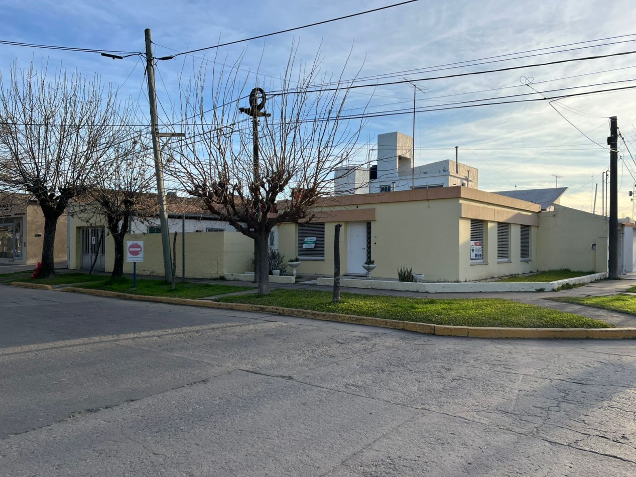 GRAN VIVIENDA EN ESQUINA - SAN JERONIMO NORTE