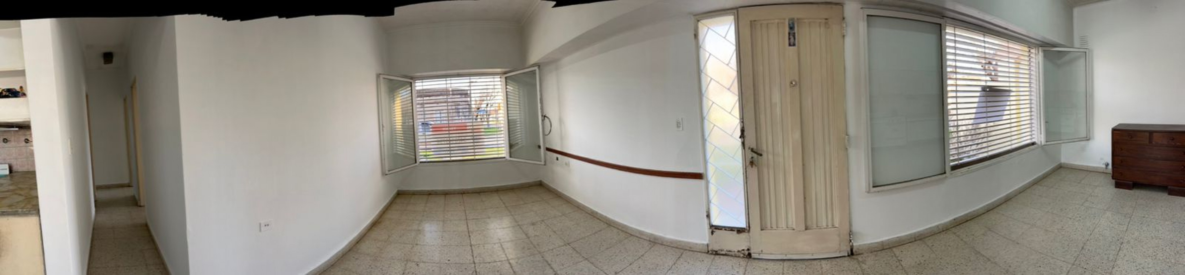 GRAN VIVIENDA EN ESQUINA - SAN JERONIMO NORTE