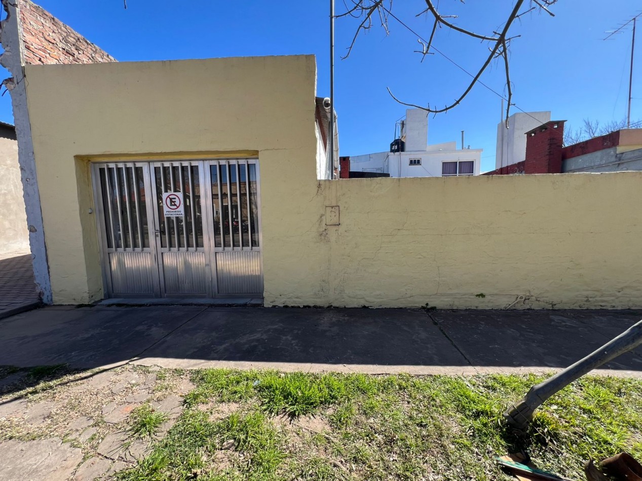 GRAN VIVIENDA EN ESQUINA - SAN JERONIMO NORTE