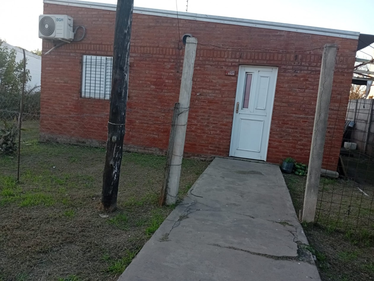 CASA CON GRAN TERRENO BARRIO SCARAFIA