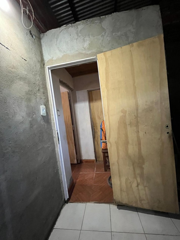 DOS CASAS EN UN MISMO TERRENO, UNA CON PANIFICADORA !! OPORTUNIDAD DE INVERSION O PRIMERA VIVIENDA !! 