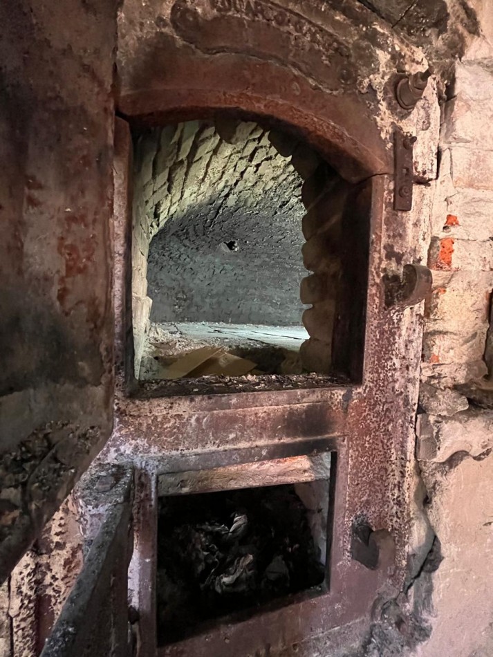 DOS CASAS EN UN MISMO TERRENO, UNA CON PANIFICADORA !! OPORTUNIDAD DE INVERSION O PRIMERA VIVIENDA !! 