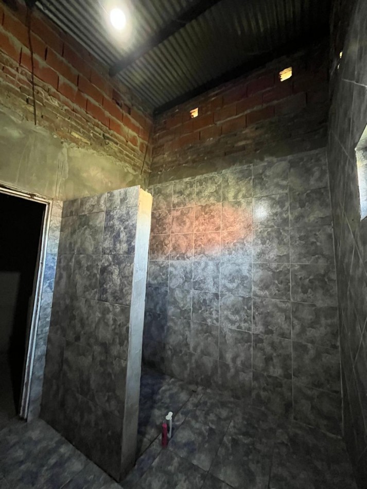 DOS CASAS EN UN MISMO TERRENO, UNA CON PANIFICADORA !! OPORTUNIDAD DE INVERSION O PRIMERA VIVIENDA !! 