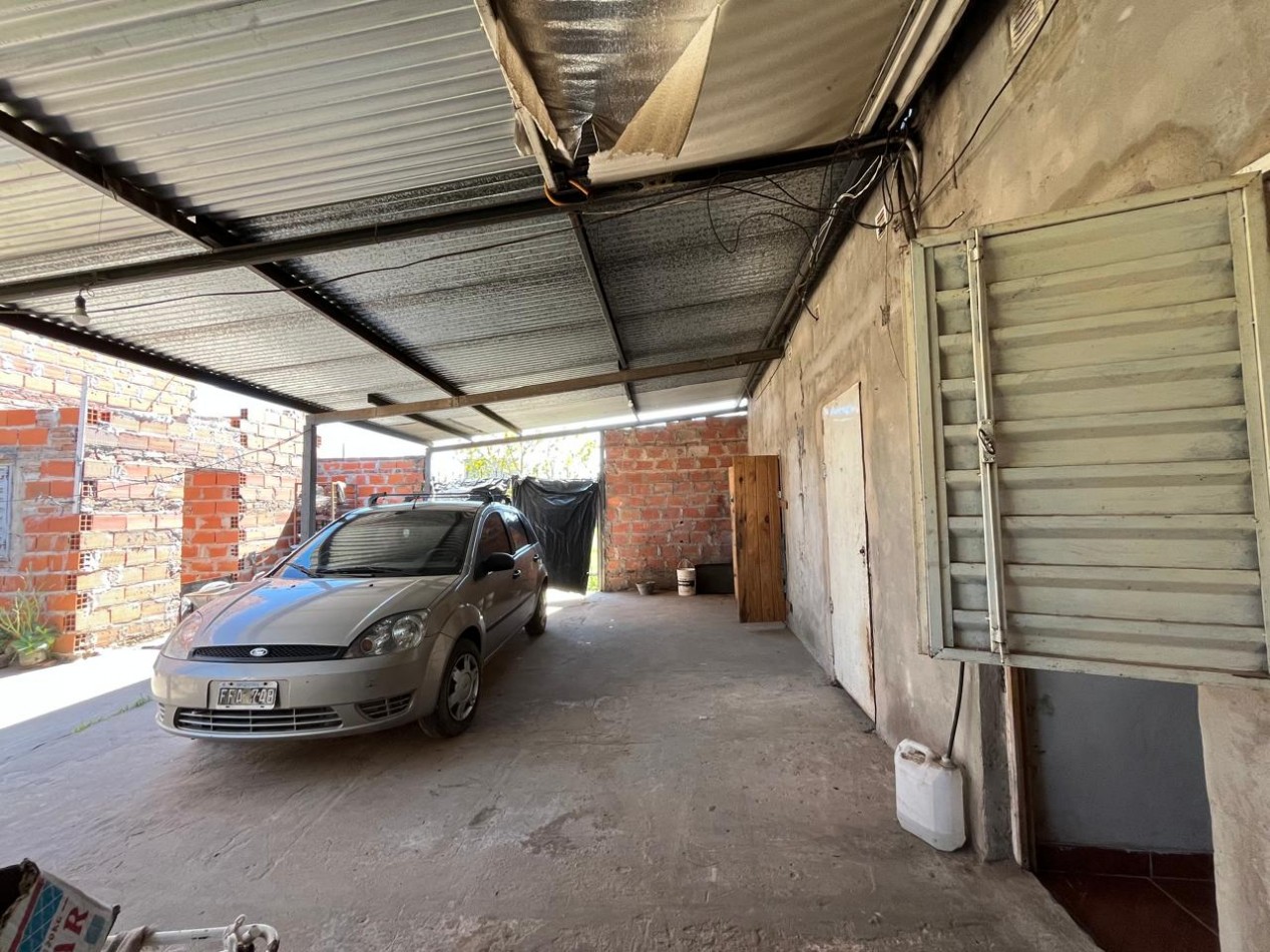 DOS CASAS EN UN MISMO TERRENO, UNA CON PANIFICADORA !! OPORTUNIDAD DE INVERSION O PRIMERA VIVIENDA !! 