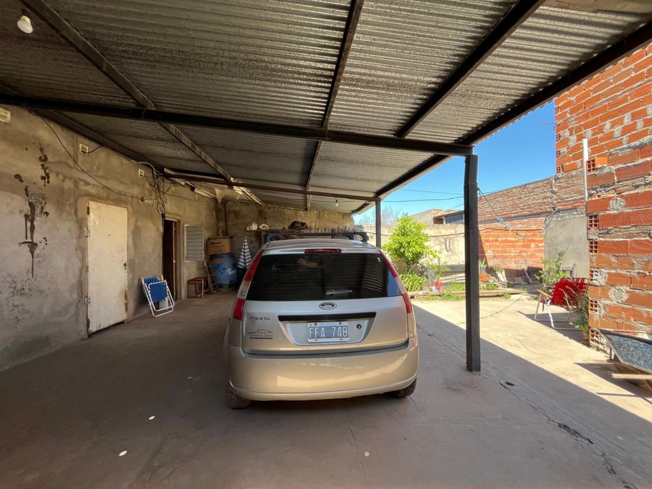 DOS CASAS EN UN MISMO TERRENO, UNA CON PANIFICADORA !! OPORTUNIDAD DE INVERSION O PRIMERA VIVIENDA !! 