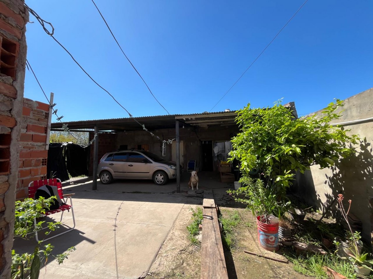 DOS CASAS EN UN MISMO TERRENO, UNA CON PANIFICADORA !! OPORTUNIDAD DE INVERSION O PRIMERA VIVIENDA !! 