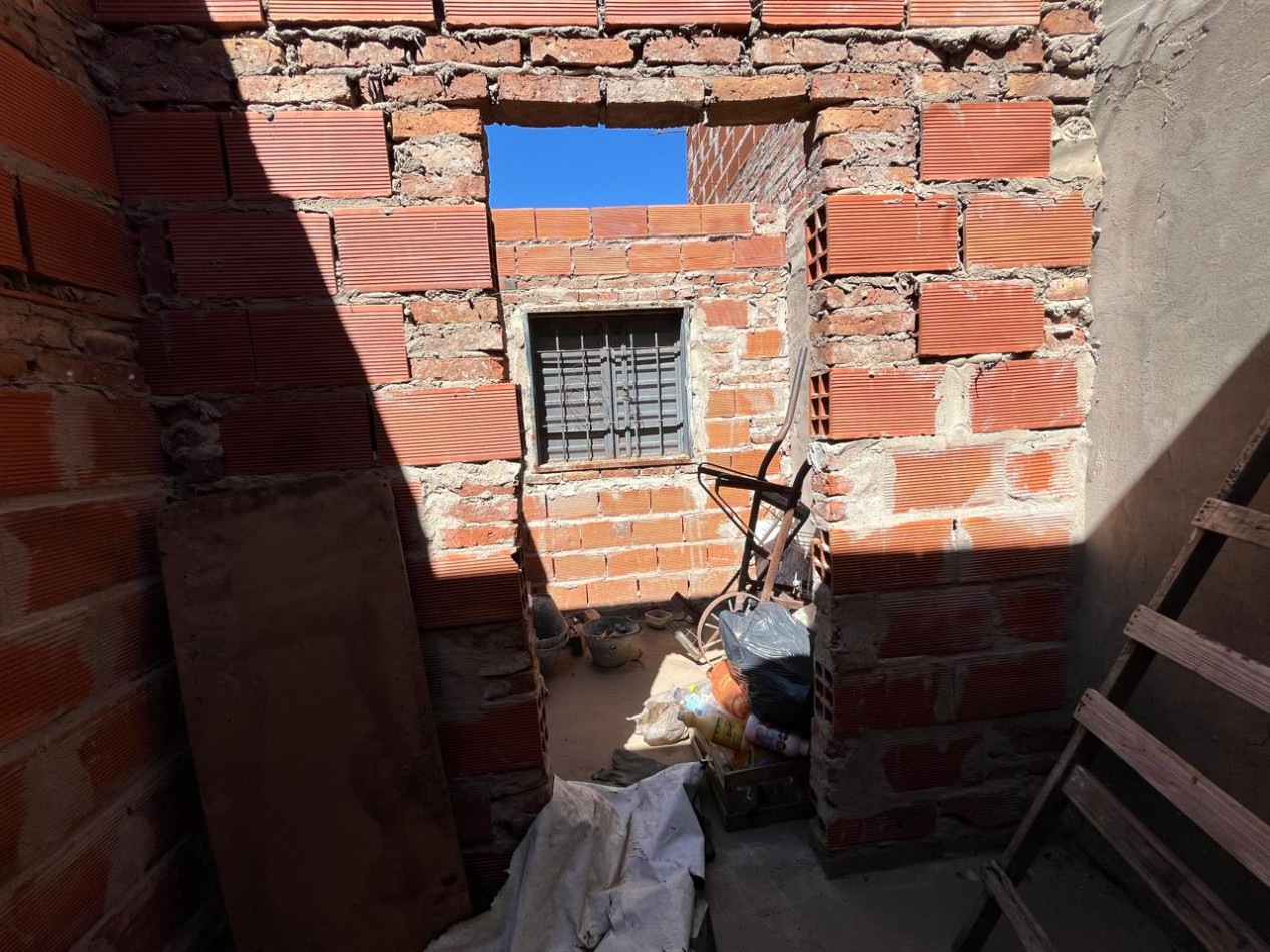 DOS CASAS EN UN MISMO TERRENO, UNA CON PANIFICADORA !! OPORTUNIDAD DE INVERSION O PRIMERA VIVIENDA !! 