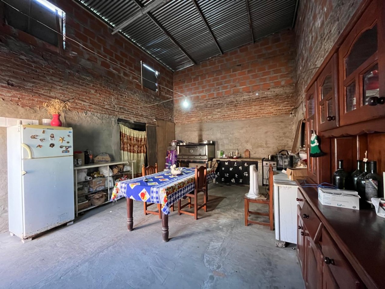 DOS CASAS EN UN MISMO TERRENO, UNA CON PANIFICADORA !! OPORTUNIDAD DE INVERSION O PRIMERA VIVIENDA !! 