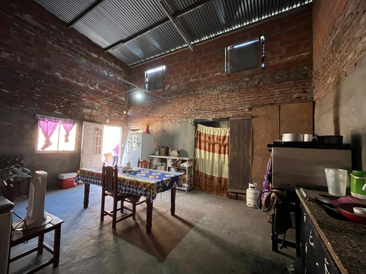 DOS CASAS EN UN MISMO TERRENO, UNA CON PANIFICADORA !! OPORTUNIDAD DE INVERSION O PRIMERA VIVIENDA !! 