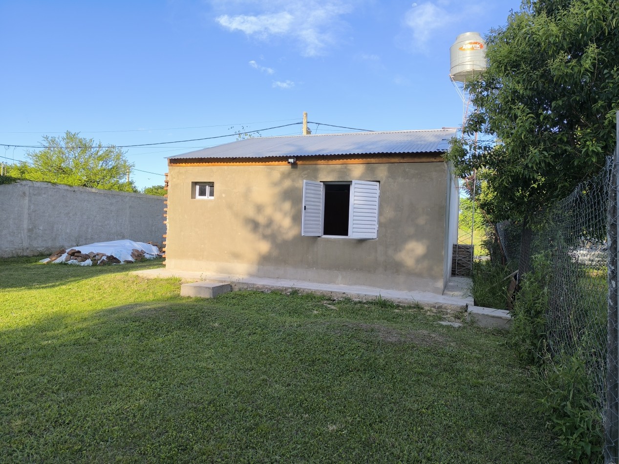 Casa a estrenar en la localidad de Candioti 