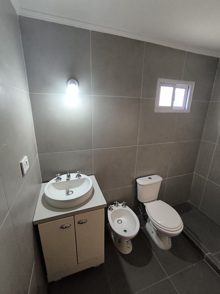 Casa a estrenar en la localidad de Candioti 