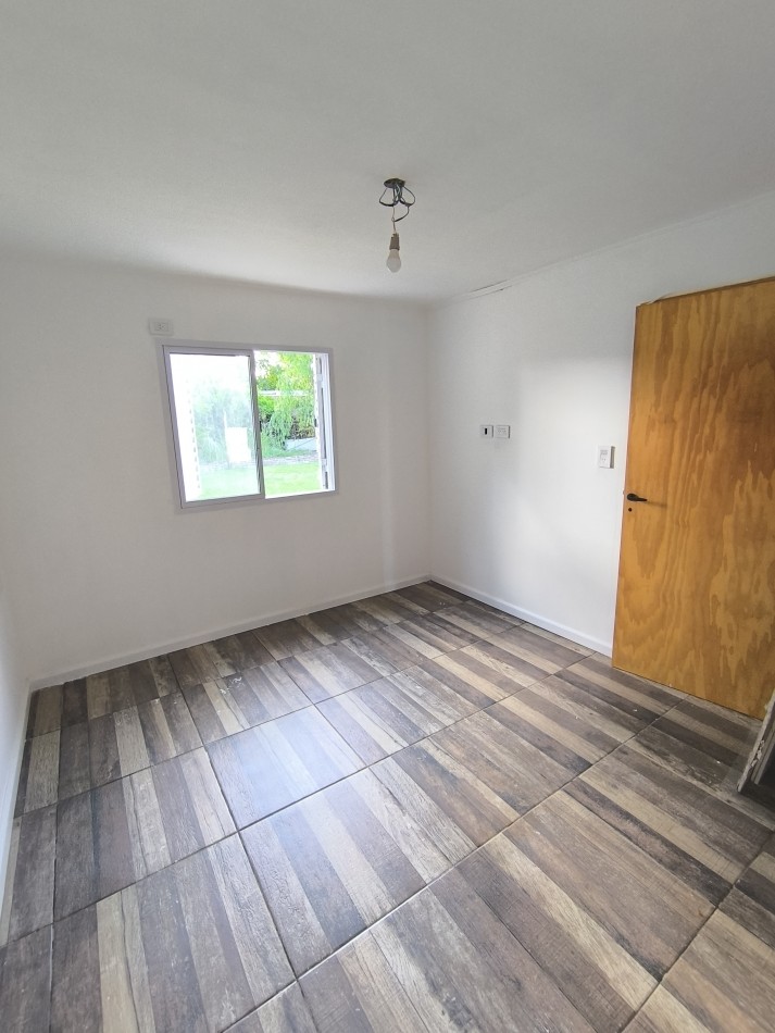 Casa a estrenar en la localidad de Candioti 