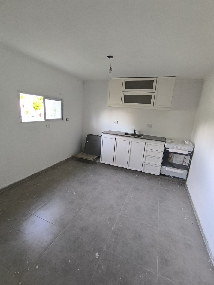 Casa a estrenar en la localidad de Candioti 