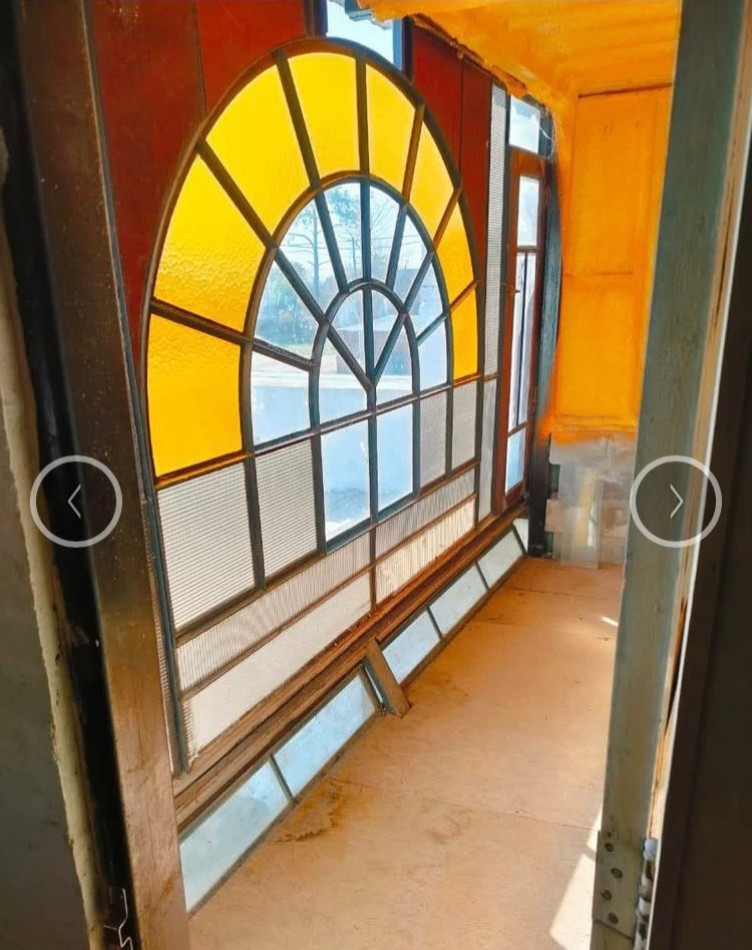 SE ALQUILA CASA CON PISCINA EN BARRIO LOS CONQUISTADORES 