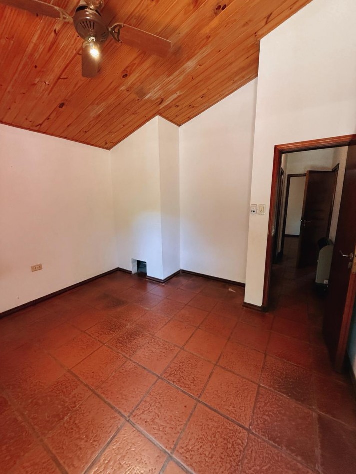 Espectacular CASAQUINTA de 3 dormitorios