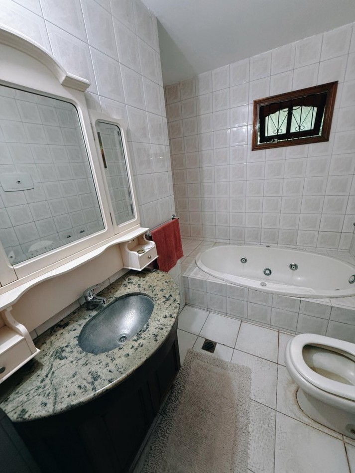 Espectacular CASAQUINTA de 3 dormitorios