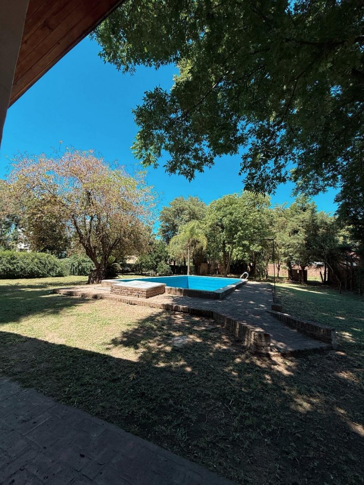 Espectacular CASAQUINTA de 3 dormitorios