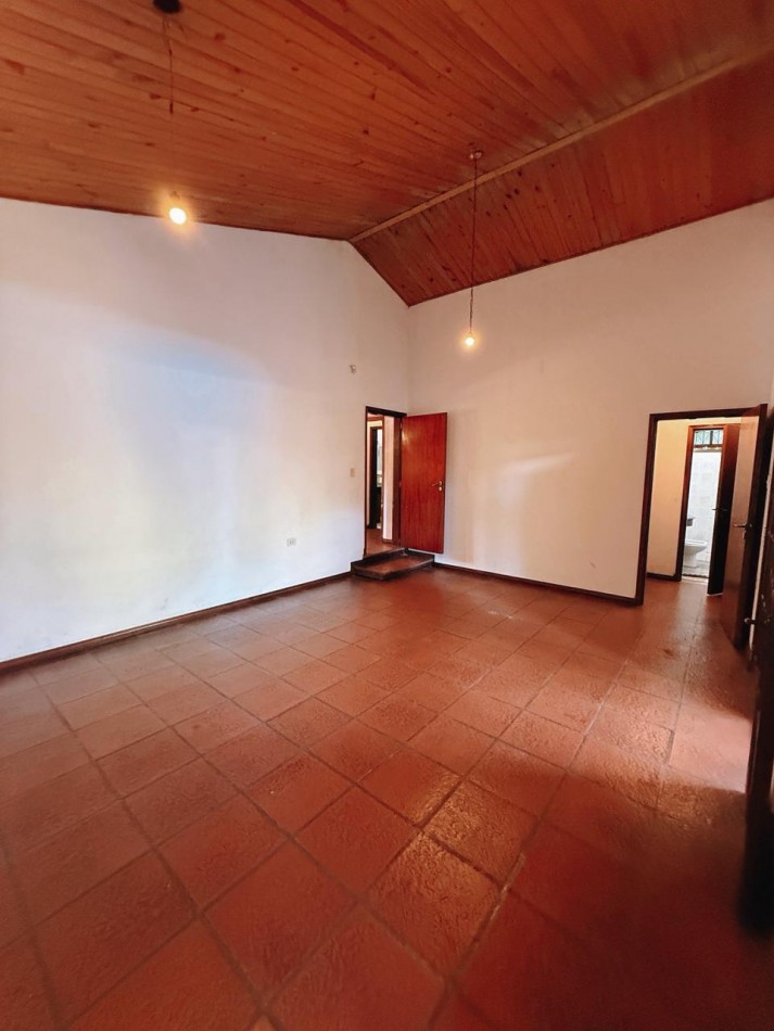 Espectacular CASAQUINTA de 3 dormitorios