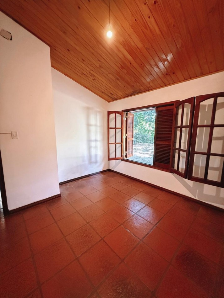 Espectacular CASAQUINTA de 3 dormitorios