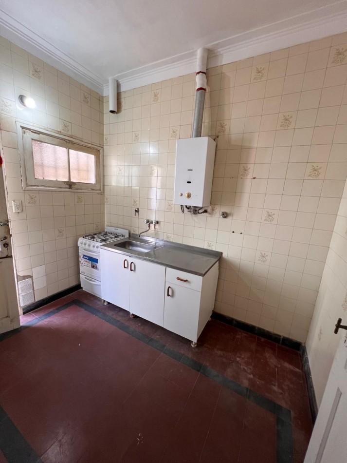 INTERNO EN SAAVEDRA 2626 