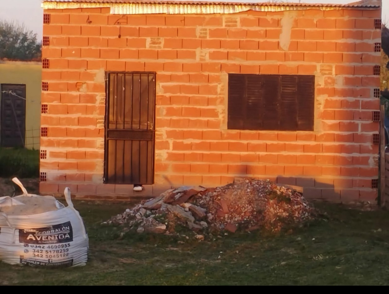 Terreno con edificacion a la venta