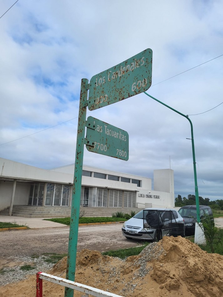 Terreno con edificacion a la venta