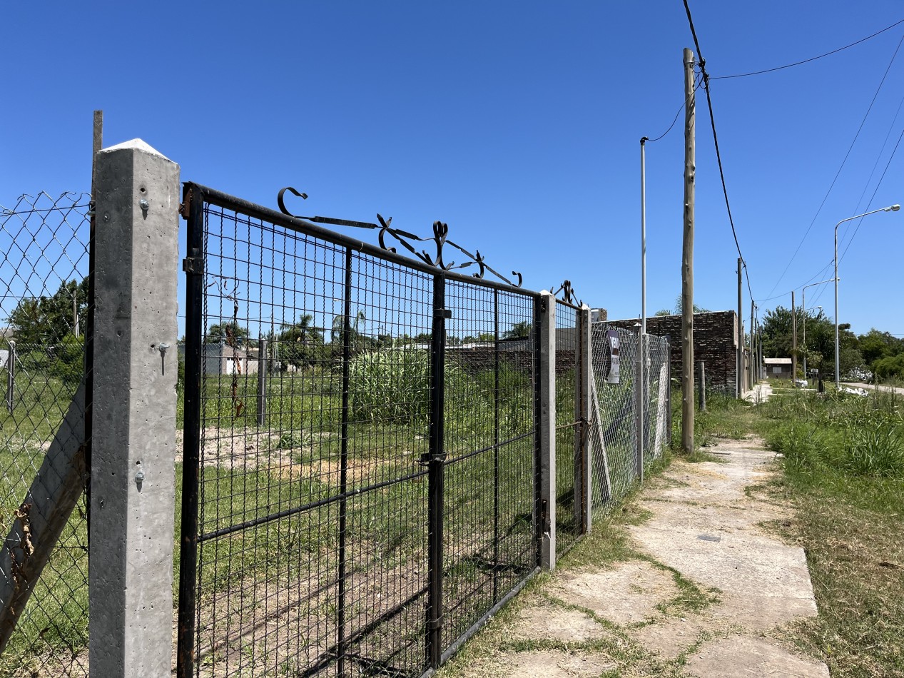 TERRENO EXCELENTE ESTADO Y UBICACION EN LAGUNA PAIVA