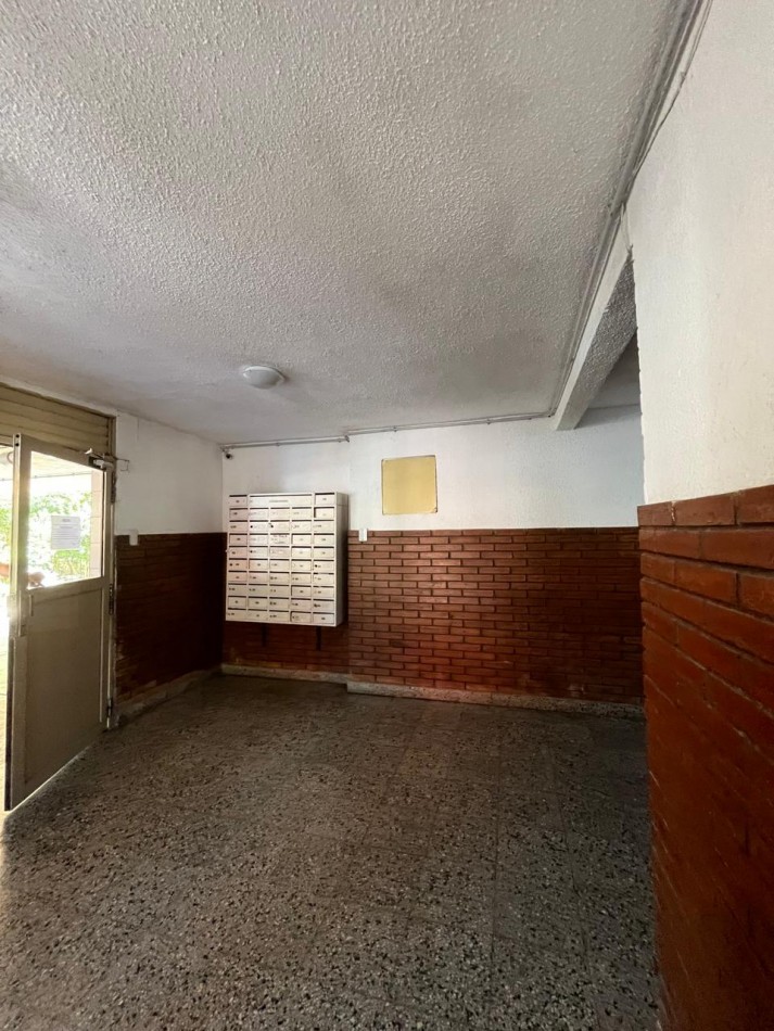 DEPARTAMENTO EN LAS FLORES II IMPECABLE !!