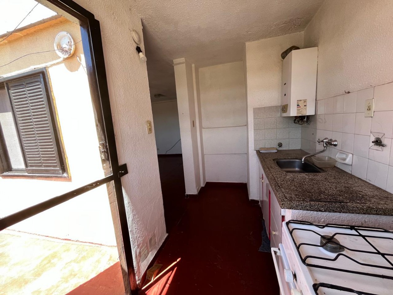 DEPARTAMENTO EN LAS FLORES II IMPECABLE !!