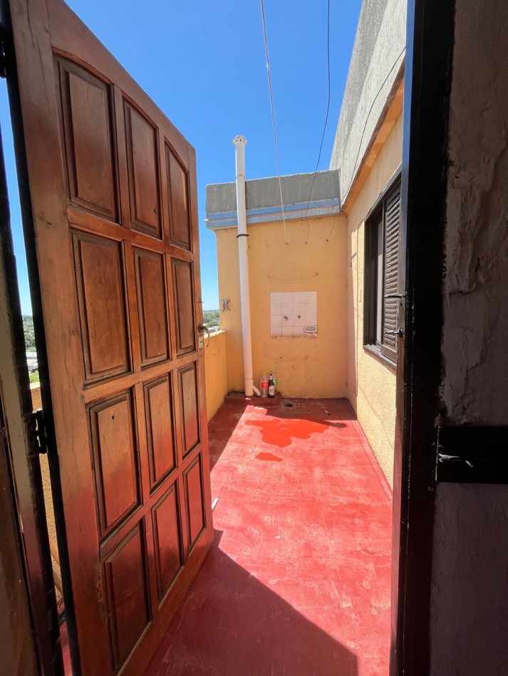 DEPARTAMENTO EN LAS FLORES II IMPECABLE !!