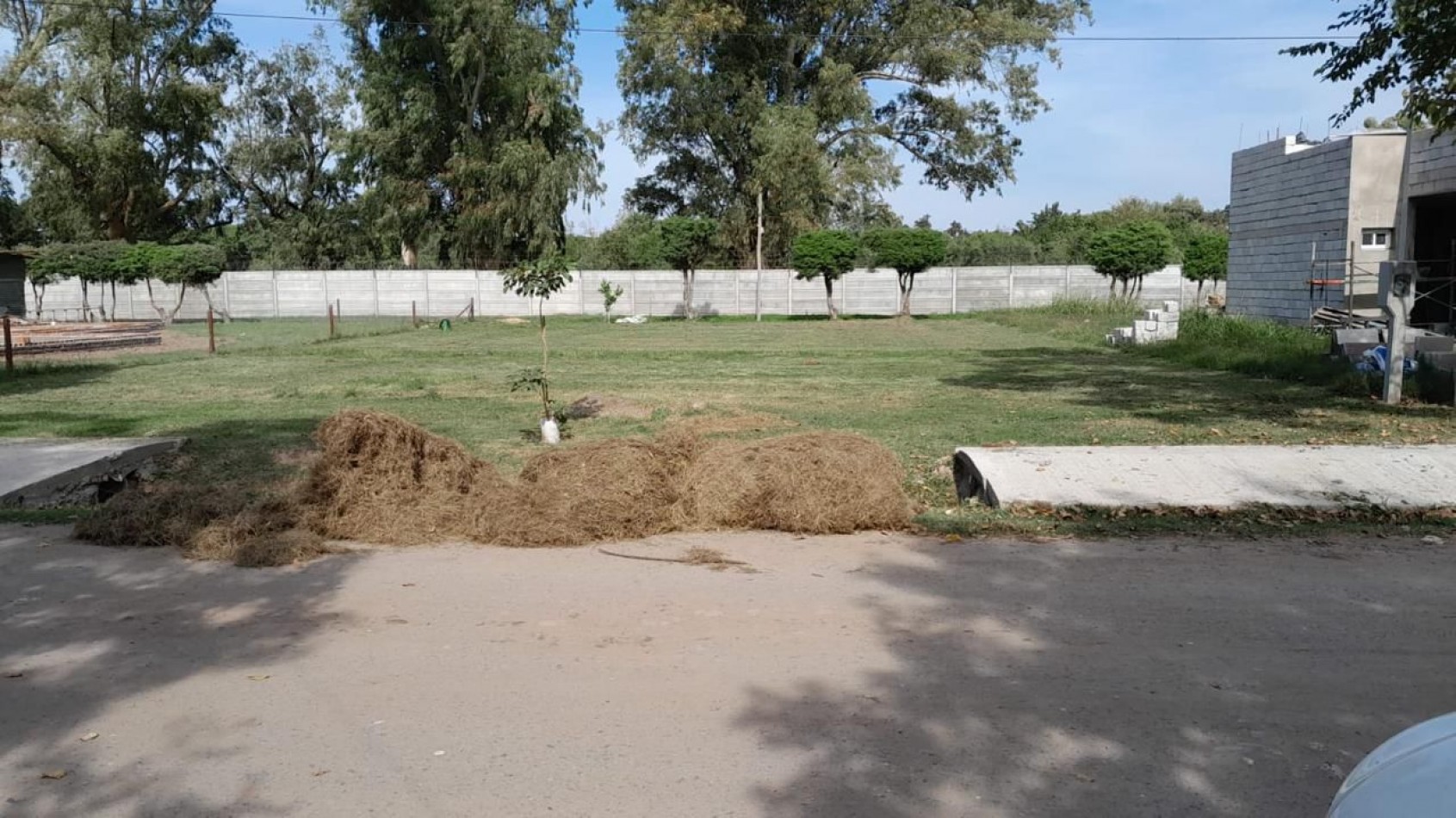 LOTE EN COUNTRY LOS MOLINOS