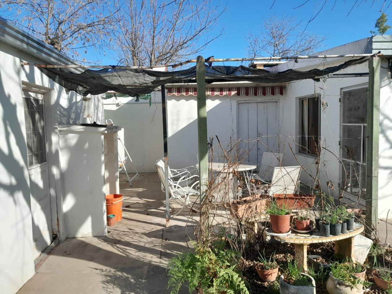 VENTA CASA QUINTA EN CAIMA 