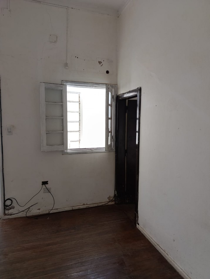 Departamento Interno sobre Av. Freyre 3040 - A 50 metros del Club Atletico Union 