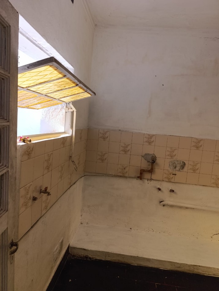 Departamento Interno sobre Av. Freyre 3040 - A 50 metros del Club Atletico Union 