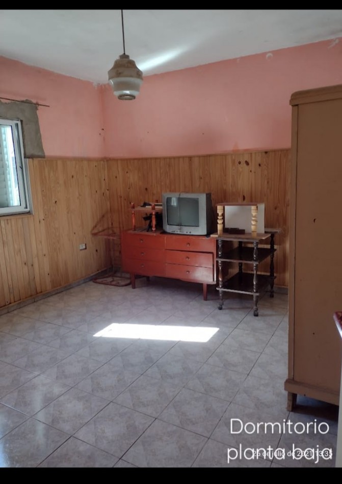 IMPONENTE CASA ZONA NORTE , PERMUTA POR CASA EN ZONA  SUR 