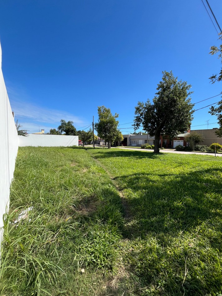  LOTE A LA VENTA EN RECREO