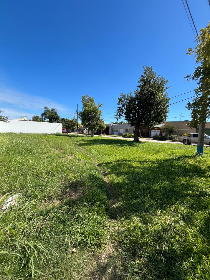  LOTE A LA VENTA EN RECREO