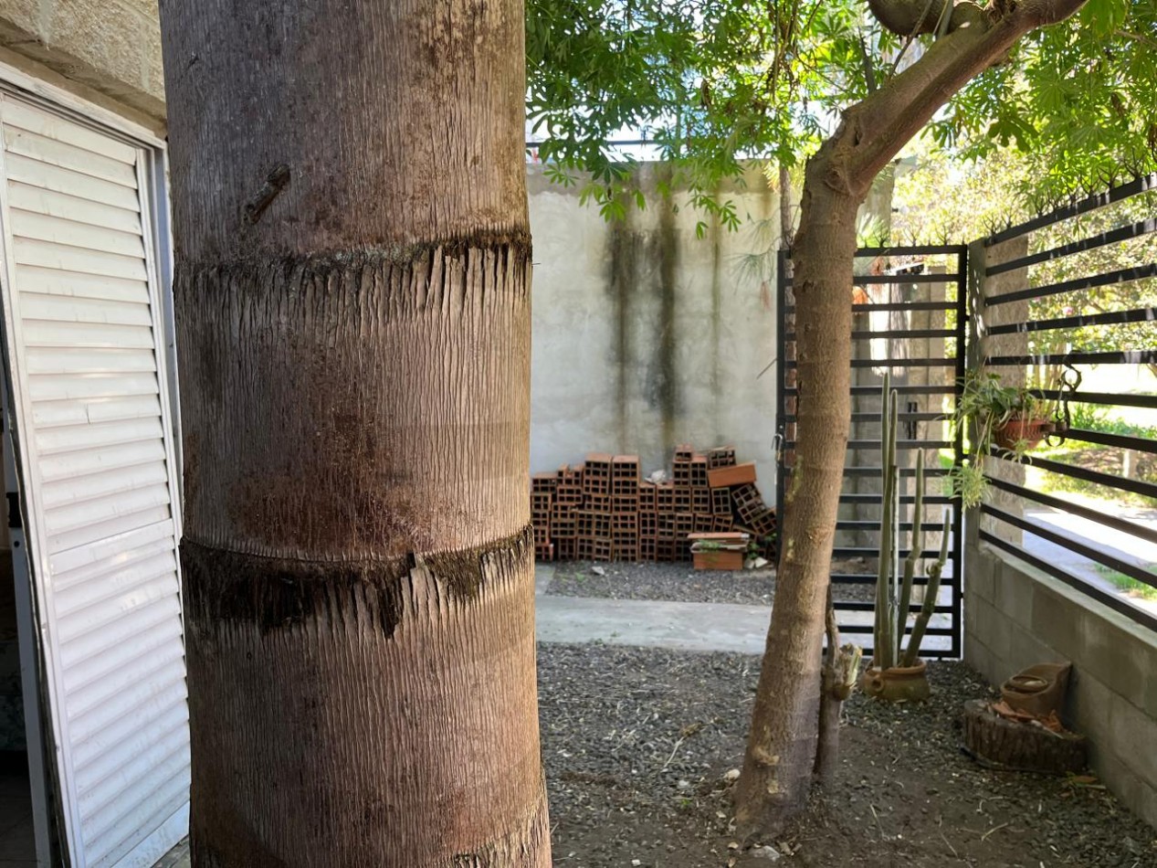 CASA + DEPARTAMENTO EN OPORTUNIDAD DE INVERSION O PRIMERA VIVIENDA !!