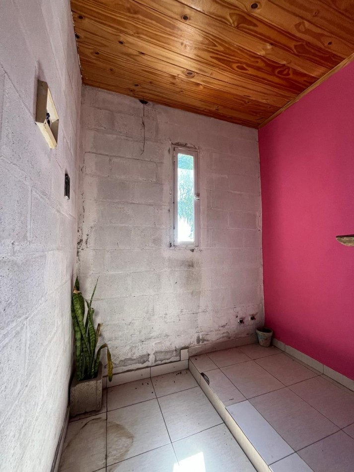 CASA + DEPARTAMENTO EN OPORTUNIDAD DE INVERSION O PRIMERA VIVIENDA !!