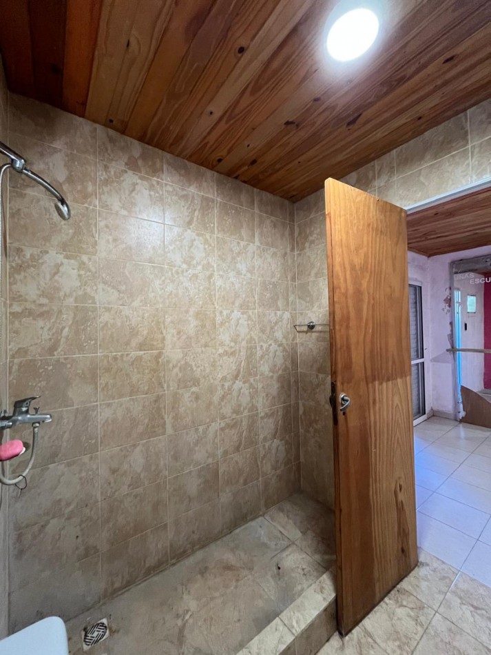 CASA + DEPARTAMENTO EN OPORTUNIDAD DE INVERSION O PRIMERA VIVIENDA !!