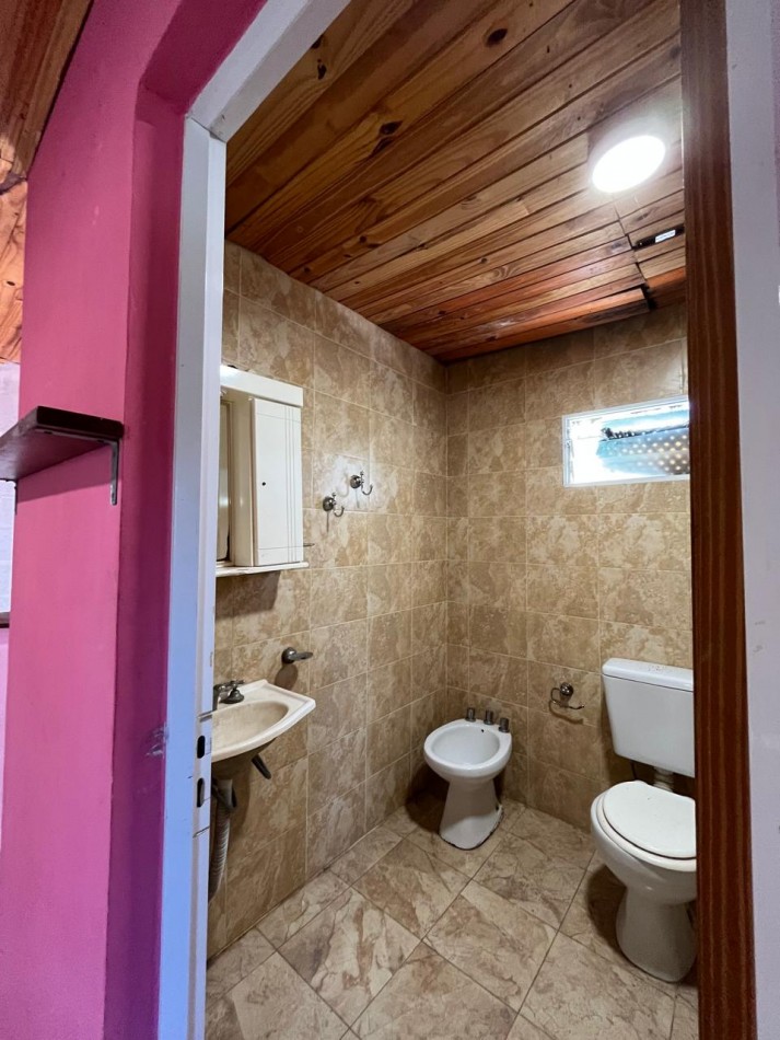 CASA + DEPARTAMENTO EN OPORTUNIDAD DE INVERSION O PRIMERA VIVIENDA !!