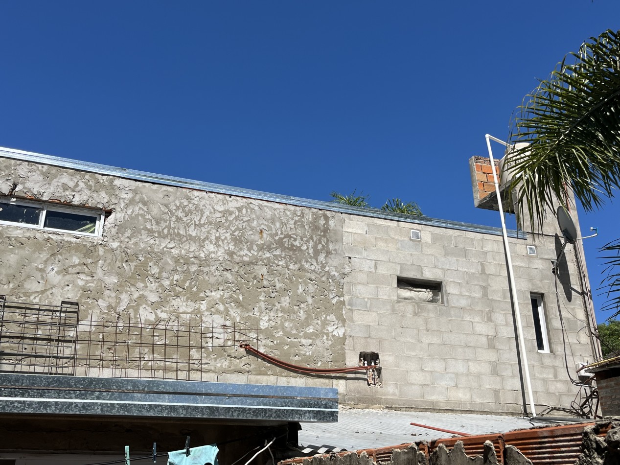 CASA + DEPARTAMENTO EN OPORTUNIDAD DE INVERSION O PRIMERA VIVIENDA !!